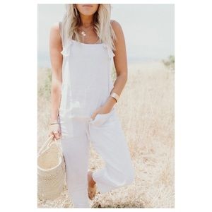 Carly Jean Los Angeles Leah Linen Overall Jumper
